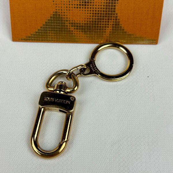 美品!LOUIS VUITTON ルイヴィトン アノクレ キーリング キーホルダー ゴールド M62694 チャーム