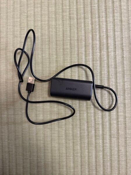 モバイルバッテリーライトニングケーブル