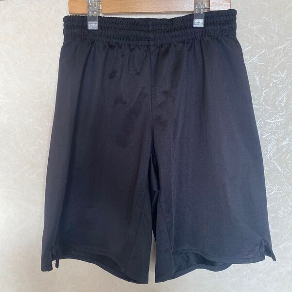 サッカーハーフパンツ 黒