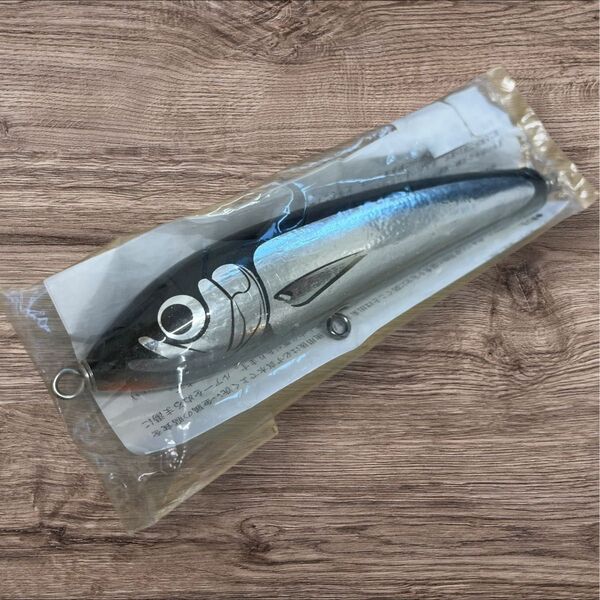 【新品未使用】カーペンター ブルーフィッシュ100 200mm NB-H