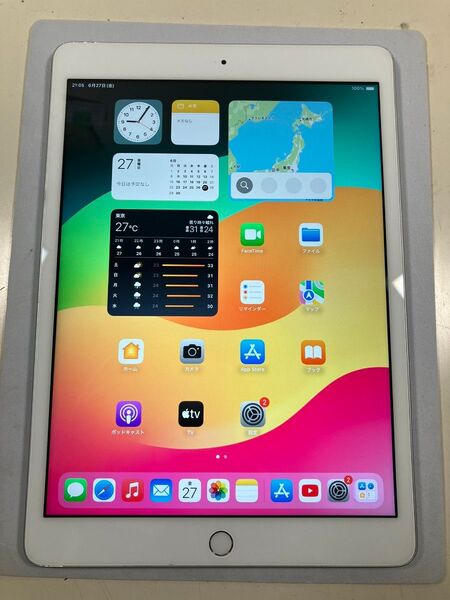 iPad 第7世代 32GB シルバー Wi-Fiモデル 中古品