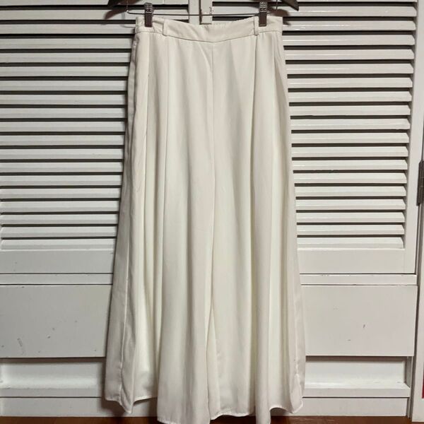 GU ホワイト ボトムス パンツ ワイド ガウチョ スカート L ユニクロ ZARA