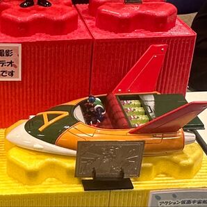 クレヨンしんちゃん アクション仮面宇宙船 フィギュア wfワンフェス2025 イルミネーション機能付き 新品未使用