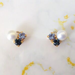 パールビジュー マットホワイト×モンタナ ピアス イヤリング
