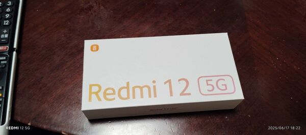 Redmi 12 5G 4GB/128GB ホワイト