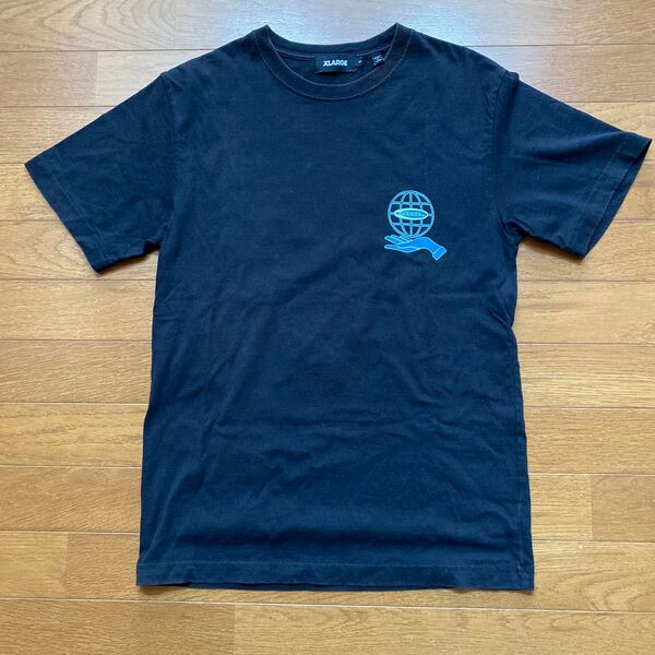 中古 エクストララージ X-LARGE バックプリントTシャツ 地球儀 ブラック S