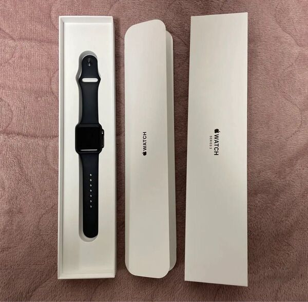 【ほぼ新品】Apple Watch Series3 38mm ブラックスポーツバンド GPSモデル