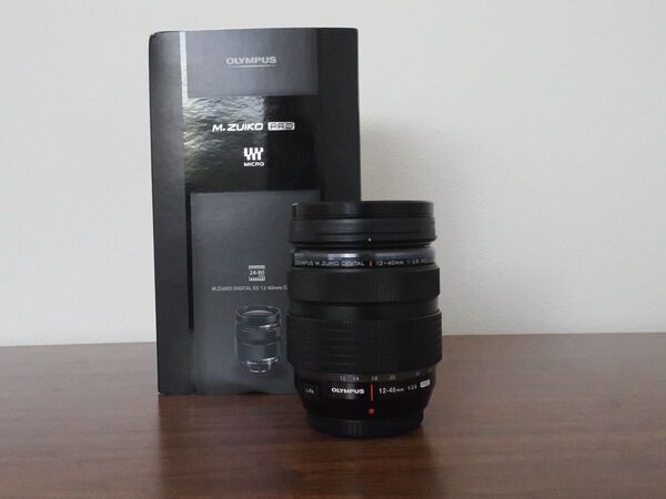 OLYMPUS M.ZUIKO 12-40mm F2.8 PRO レンズ