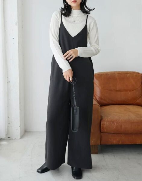 Alma Design サロペット Vネック ワイドパンツ オールインワン ボトムス カジュアル 体型カバー Mサイズ