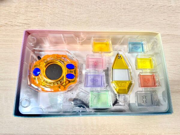 【ほぼ新品】デジヴァイス 25th カード有
