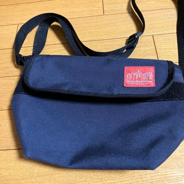 マンハッタンポーテージ Manhattan Portage ショルダーバッグ メッセンジャーバッグ ブラック 黒 斜め掛け