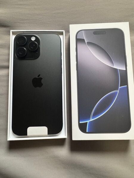 【新品同等品】iPhone16 Pro Max 256GB ブラックチタニウム 開封品