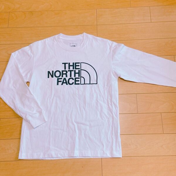 THE NORTH FACE 長袖Tシャツ ホワイト ロゴ シンプル