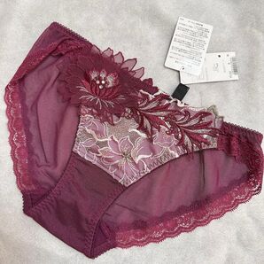 Wacoal サルート ショーツ