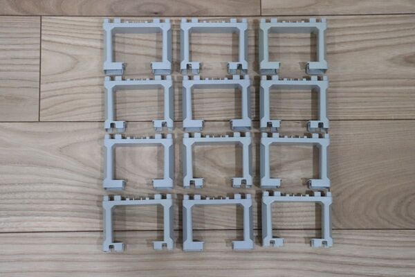 プラレール 橋脚 はしげた 橋桁 グレー 灰色 モノレール 12個セット ブロック橋脚 灰色 情景パーツ プラレール