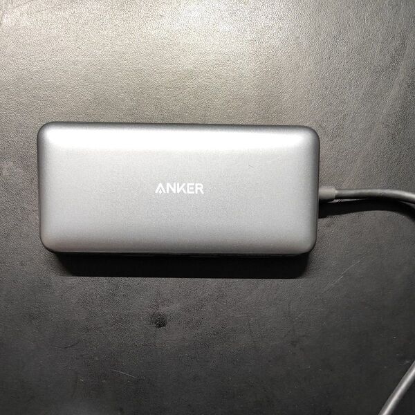 anker PowerExpand 8-in-1 USB-C Media Hub中古