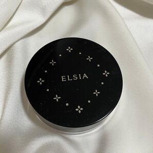 ELSIA プラチナムフェイスパウダー