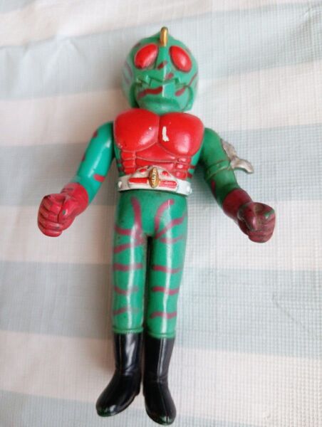 仮面ライダーアマゾン ソフビ 約13cm