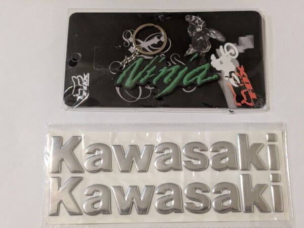●立体●Ninja キーホルダー&KAWASAKI デカール