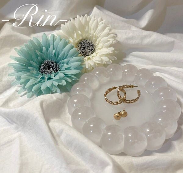 【レジン】 お皿 プレート 小物入れ ハンドメイド 天然石 ローズクォーツ 雑貨