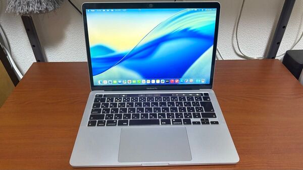 2020 Apple MacBook Pro (13インチ 16GB RAM 512GBSSD Core i5) - シルバー