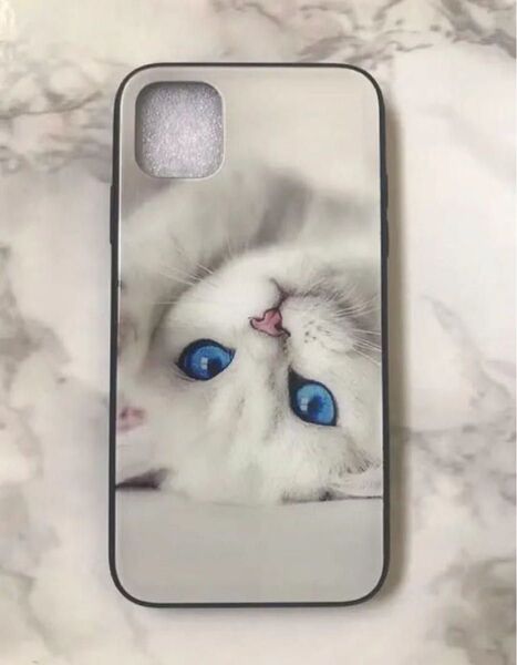 可愛いねこちゃん♪背面9Hガラスケース iPhone11ProMax 白猫