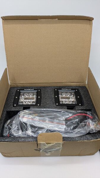 AUXBEAM 3インチ LEDライト フォグ 作業灯 キューブポッド