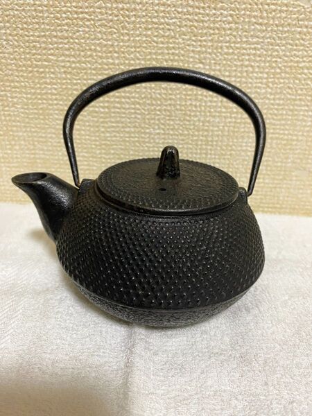 岩手県 鋳 南部鉄器 鉄瓶 アラレ 急須