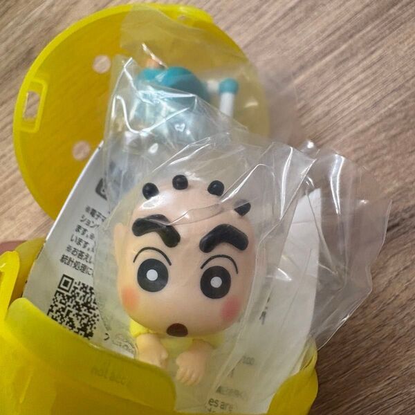 クレヨンしんちゃん よちよちおさんぽ ベイビーしんちゃん ガチャ カプセルトイ クレヨンしんちゃんbaby よちよちおさんぽ