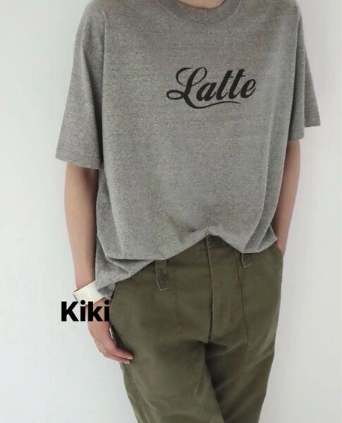 ハグオーワー*クロスアンドクロス*カフェTシャツ*「Latte」バックスリット*グレー