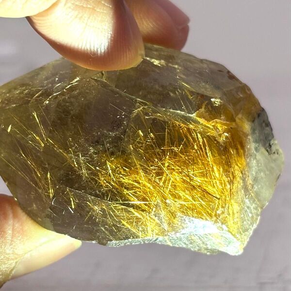 ルチル 原石 ラフストーン 天然石 金紅石 クォーツ 水晶 ポイント