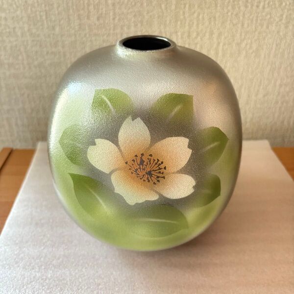 九谷長山 花瓶 九谷焼 色絵陶磁器 上絵付け 花 壺 焼き物 焼物 箱無し