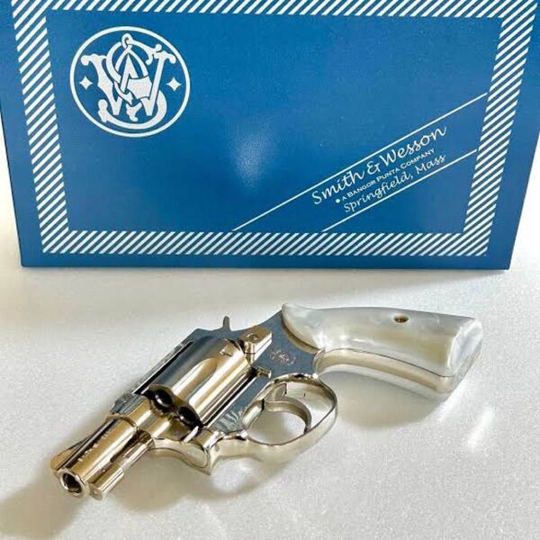タナカ S&W M36チーフスペシャル 2インチ スクエアバット“Travis”モデル ガスガン