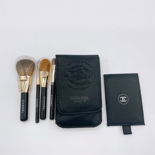 【美品】新品未使用 シャネルCHANEL メイクアップブラシセット ミニサイズ