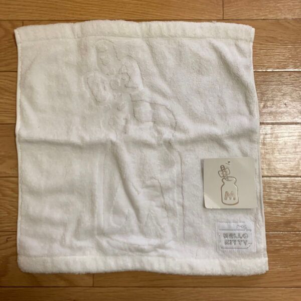 【2017年サンリオオリジナル新品】ハローキティ ハンドタオル ミルク柄 キティ