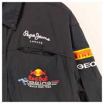 ☆良品☆ 希少レッドブル Pepe Jeans ボタンダウン 襟付きピットシャツ RED BULL レーシングチーム サイズM 黒_画像4