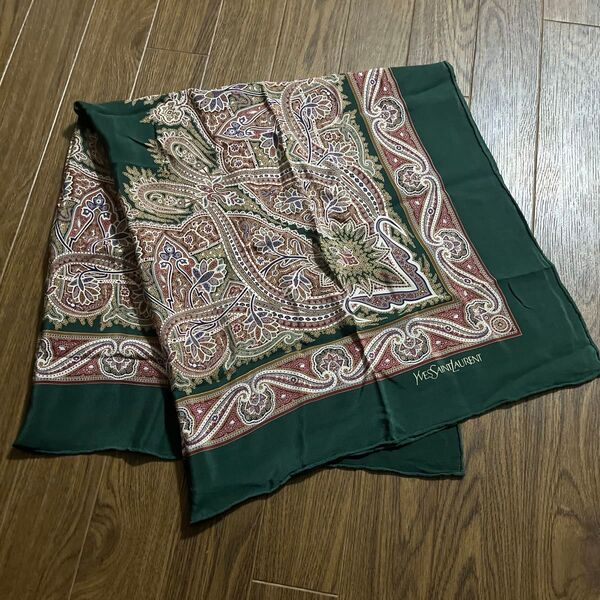 YSL イブサンローラン スカーフ シルク silk ストール 手縫 緑 ペイズリー 大判 正方形(中古美品)