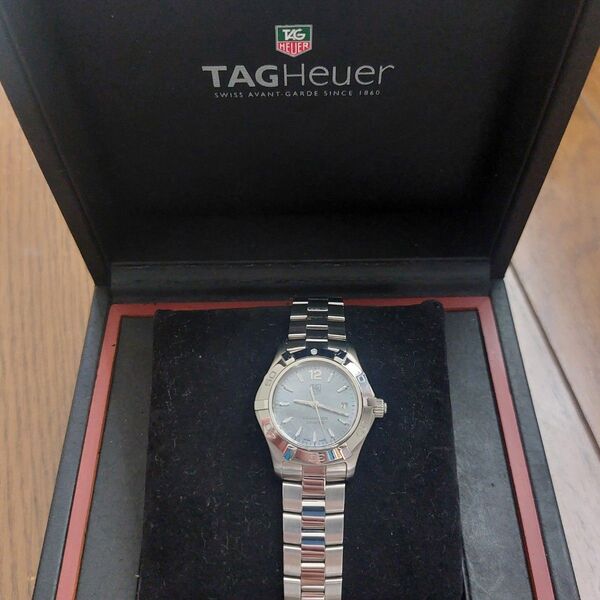 タグホイヤー TAG HEUER アクアレーサー ブルーシェル ステンレススチール クォーツ レディース 時計 WAF1417