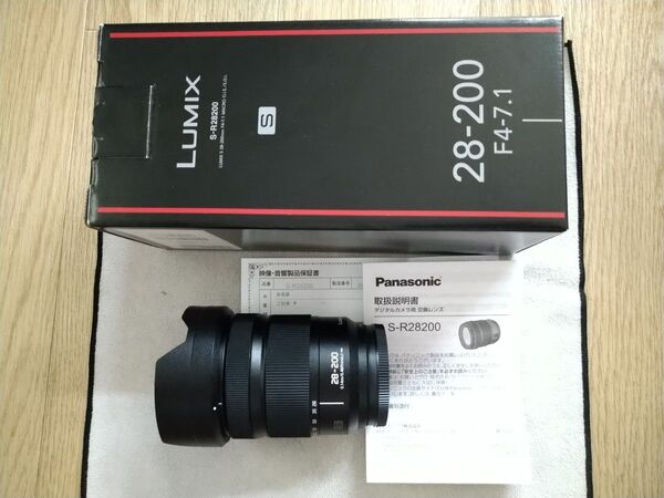 Panasonic LUMIX S 28-200mm F4-7.1 MACRO 美品