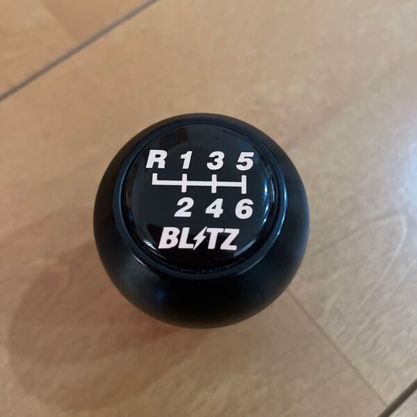 トヨタ 86 ZN6 MT車 BLITZシフトノブ 美品