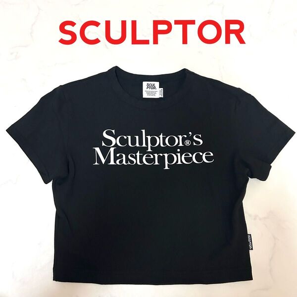 SCULPTOR スカルプター マスターピースクロップT クロップド tシャツ 半袖 ロゴ シンプル ブラック 黒 Y2Kスタイル