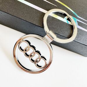 アウディ(AUDI) キーホルダー おしゃれ 金属 3D1