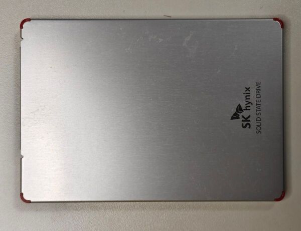 SK hynix 2.5インチ SSD 250GB