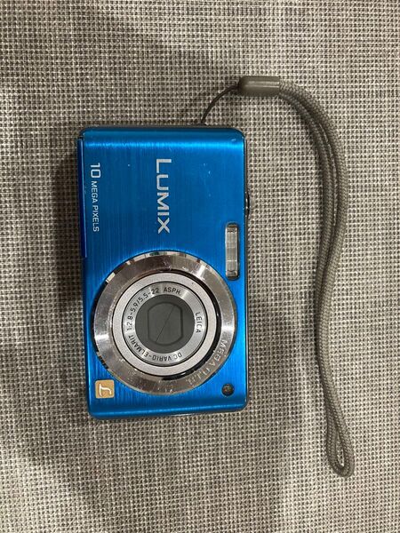 Panasonic LUMIX DMC-FS7
