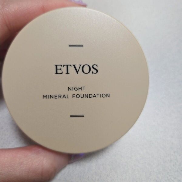 ETVOS ナイトミネラルファンデーションC 5g エトヴォス 箱なし 残量(多)