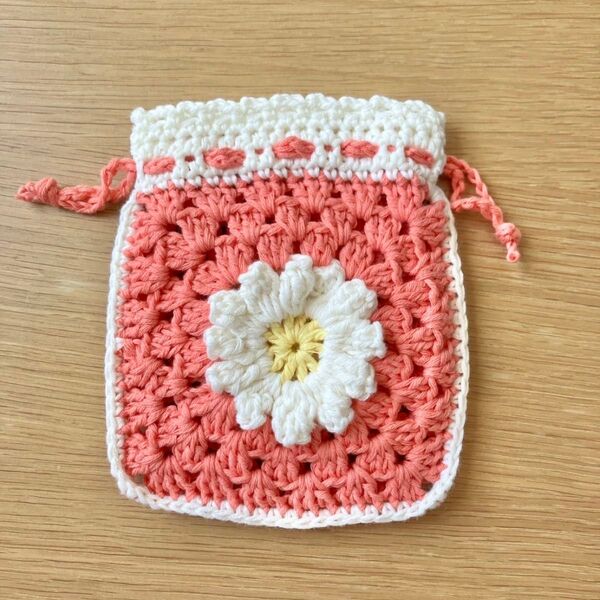 お花モチーフ巾着ポーチ かぎ針編み ハンドメイド 巾着袋