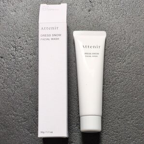 アテニア ドレススノー フェイシャルウォッシュ 30g