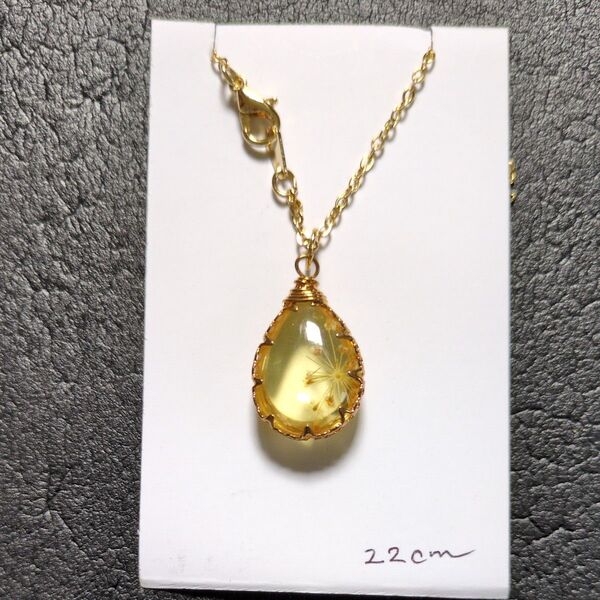 ハンドメイド レジン お花のネックレス