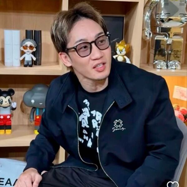 RAY BANレイバンRB4258F601吉永啓之輔さん等ブレイキン選手始め多くの有名人愛用モデル 極美品 本体0時まで