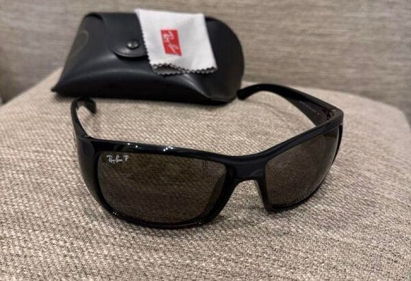 Ray-Ban レイバン サングラスRB4149 偏光レンズポラロイズド 風に強いカーブレンズ!